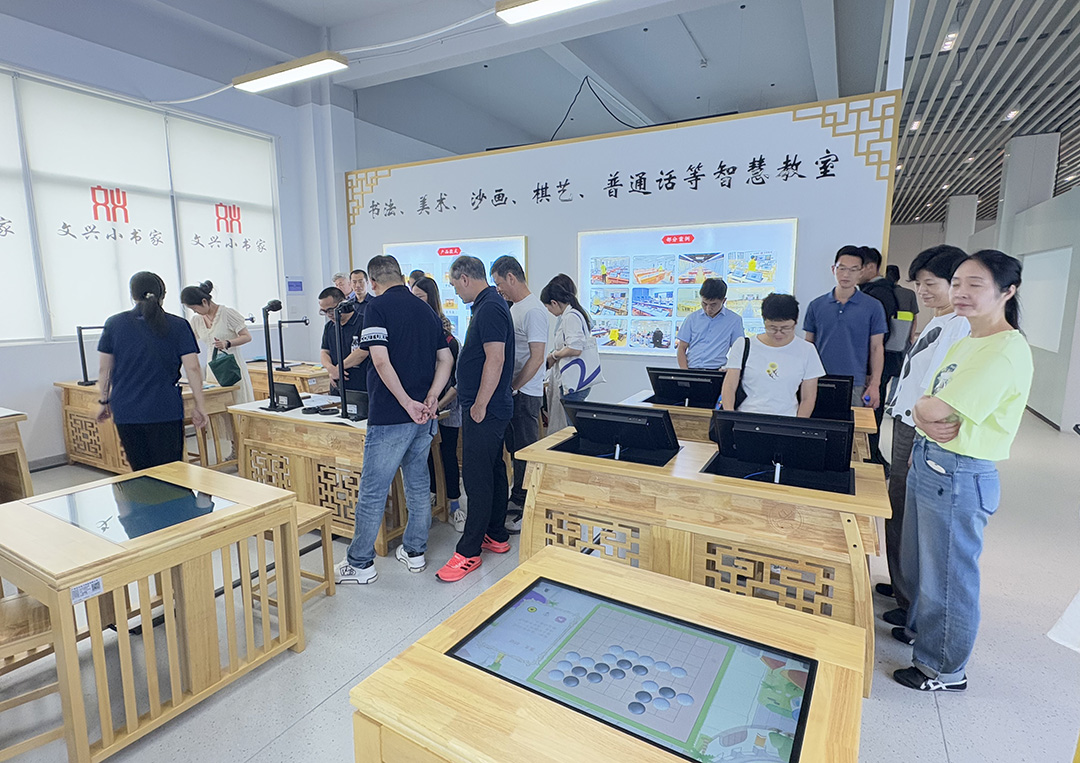 普通話(huà)語(yǔ)音實(shí)訓(xùn)室：開(kāi)啟語(yǔ)言教學(xué)數(shù)字化新時(shí)代